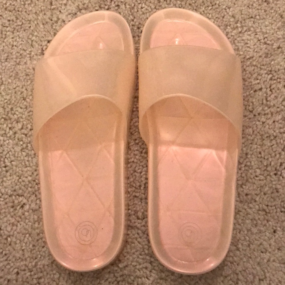 Urban Outfitter jellies